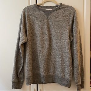 Gender Neutral Gray Crew Neck Sweatshirt 🤍🖤